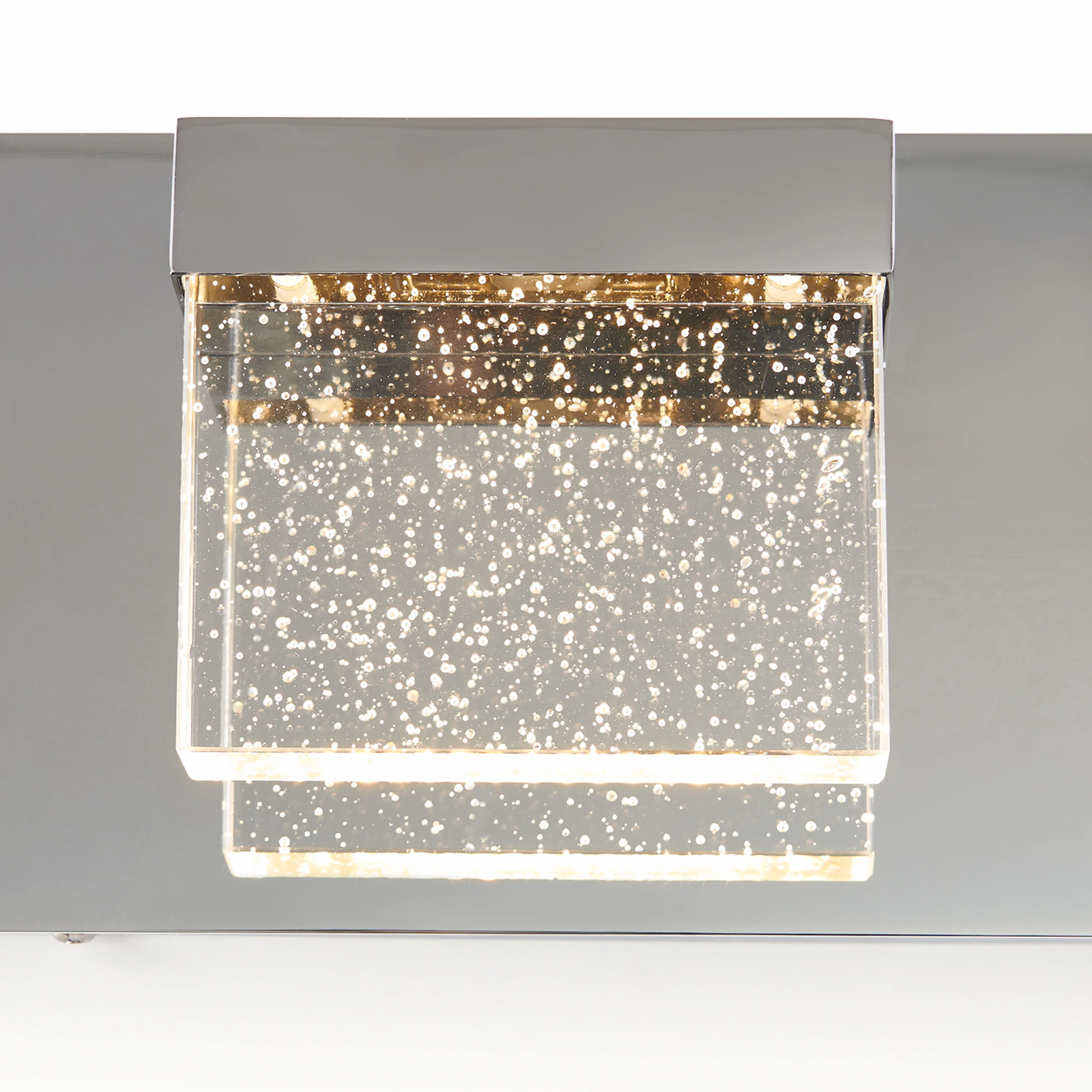 Bubble Cube 4-light LED bathroom vanity light - Image 4