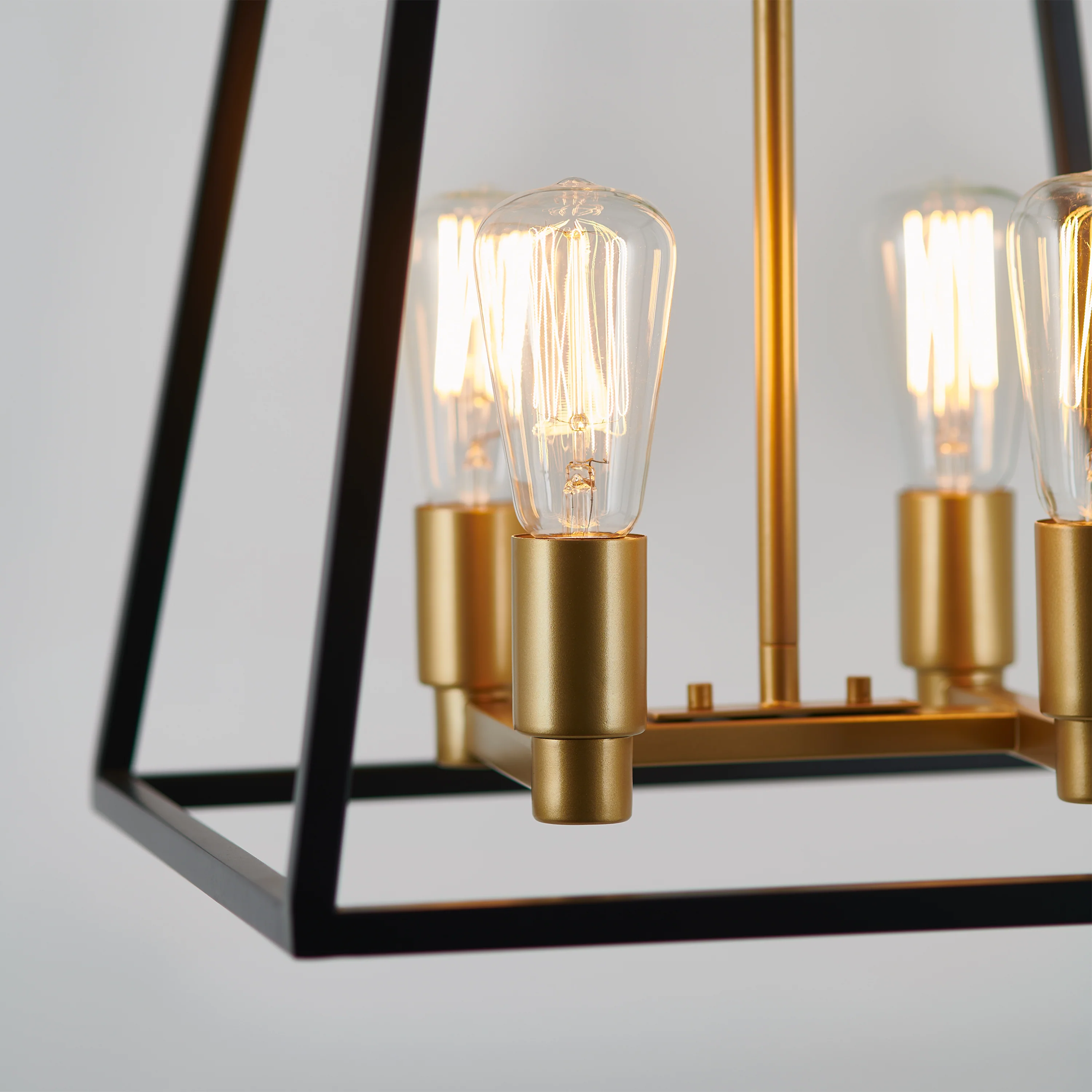Carter Square 4-light LED chandelier - Image 4