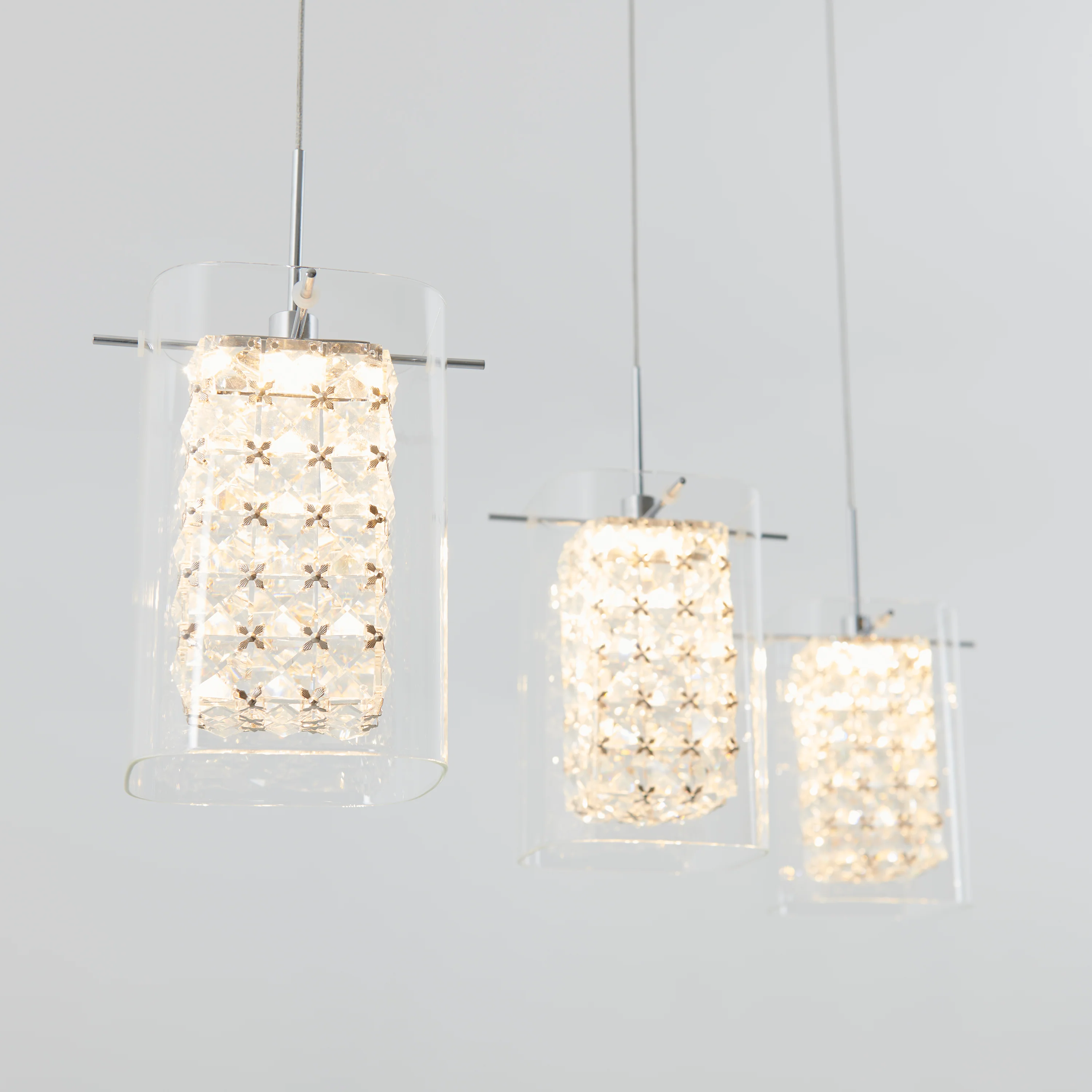 Crystal Cube 3-light LED pendant light - Image 4