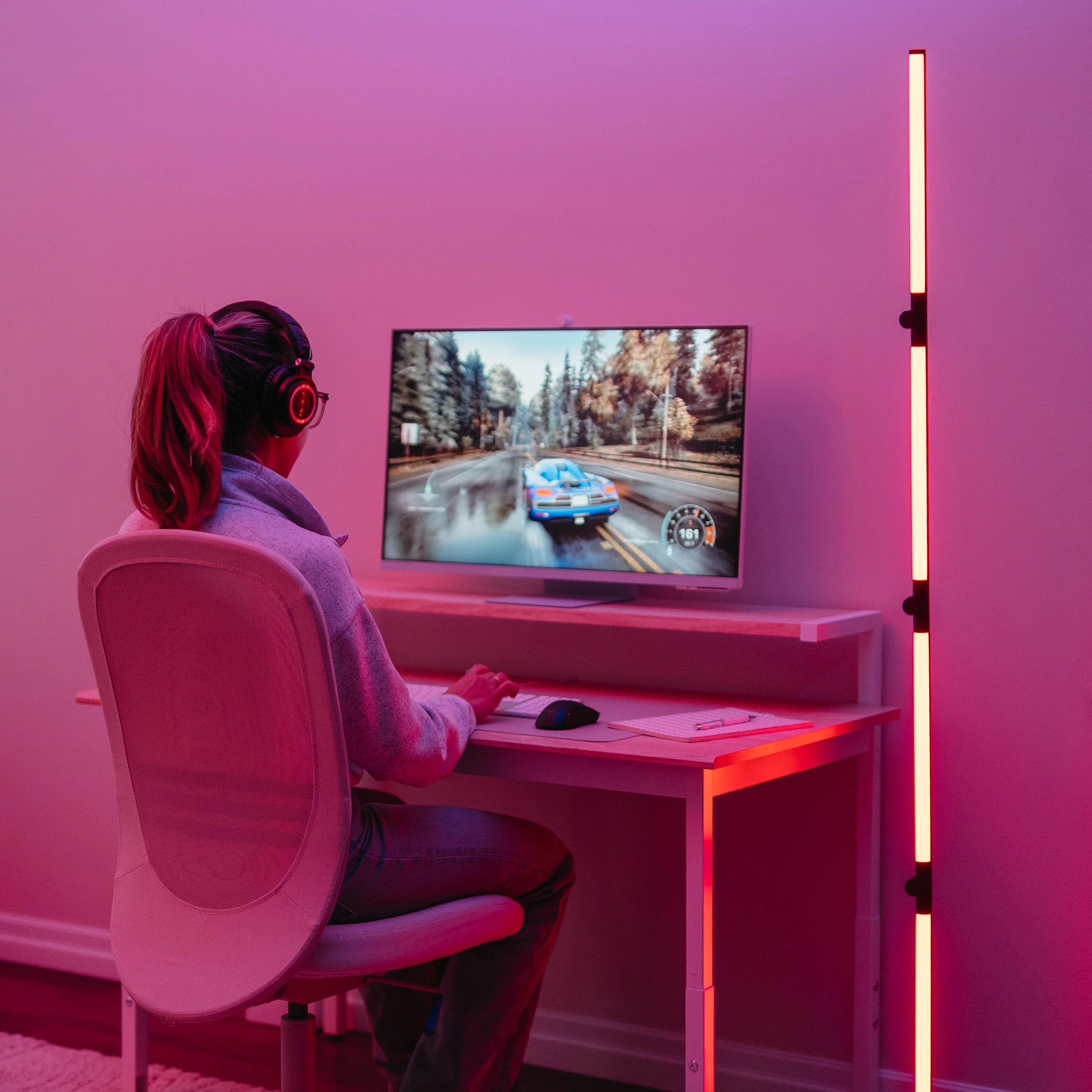 Fitch smart foldable RGB LED gaming floor lamp - Image 6