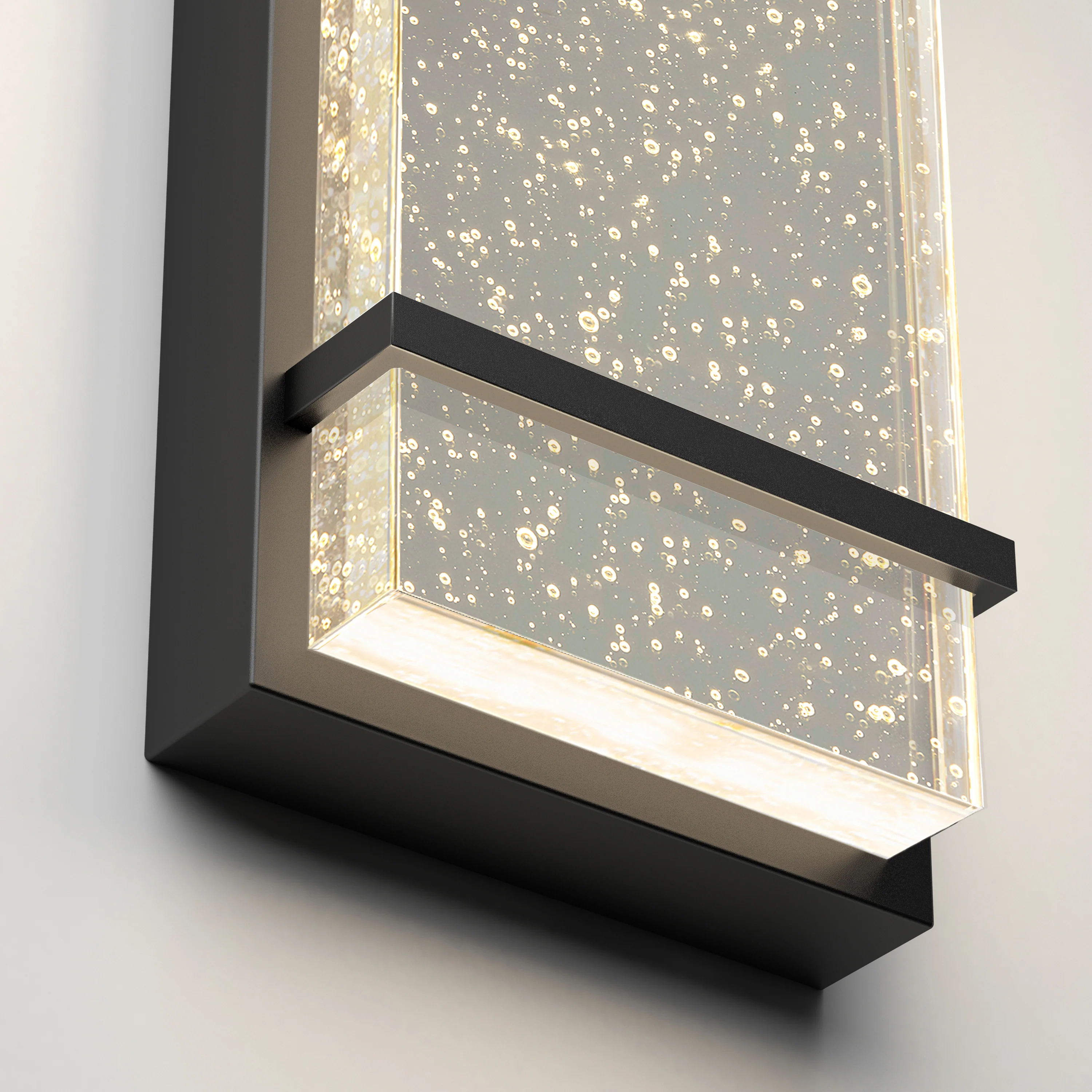 Skyler indoor-outdoor LED wall light - Image 6